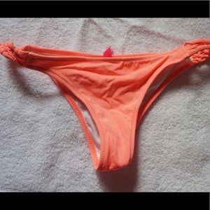 PINK Victoria's Secret Itsy Pink Macrame Botton S